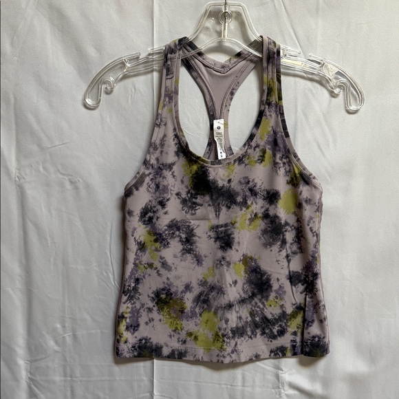 P01. Lululemon Cool Racerback Short Tank Top *Nulu
Radial TieDye
Size 6 - Picture 3 of 6